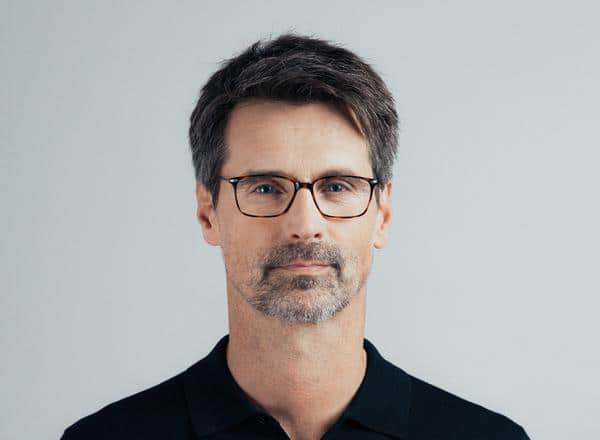 Naujo dizaino lengvi minimalistiniai skaitymo akiniai